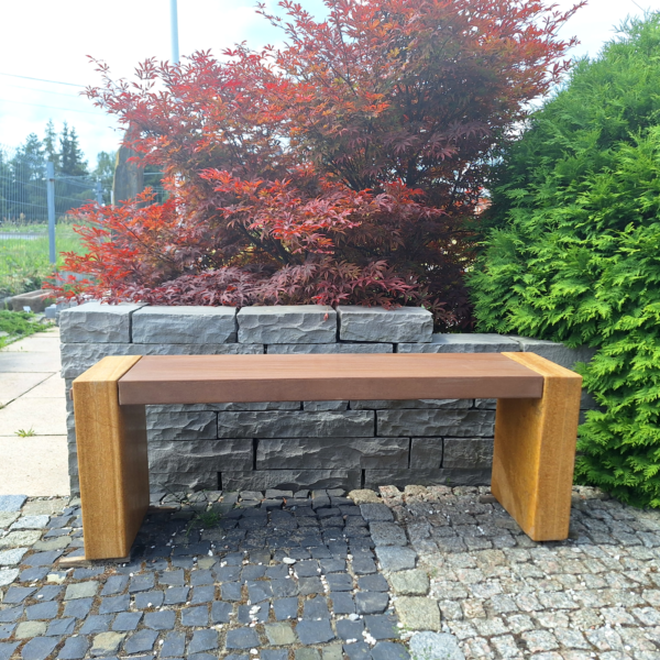 Ławka z kamienia naturalnego. meble ogrodowe